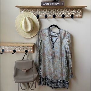 Boho chic tunic M pit 19”